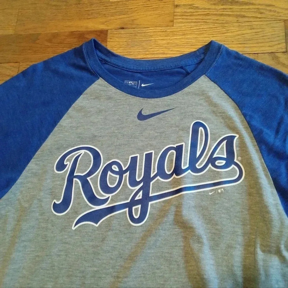 KC Royals Shirt Mens S Blue MLB Baseball Nike 3/4 Sleeve Pullover Outdoor - Picture 2 of 8